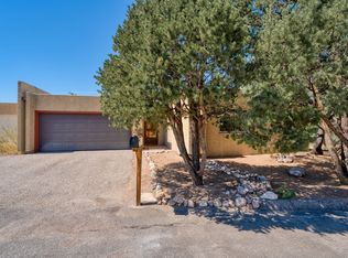 1816 Tramway Terrace Loop NE, Albuquerque, NM 87122