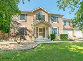 3011 Somme Ct, Joliet, IL 60435