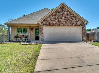 602 Huntington Dr, Brandon, MS 39047