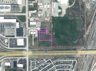 111 Petry Ct, Champaign, IL 61822