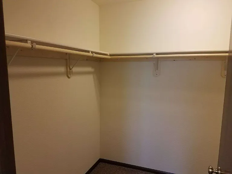 124 Villa Ct — Photo 15