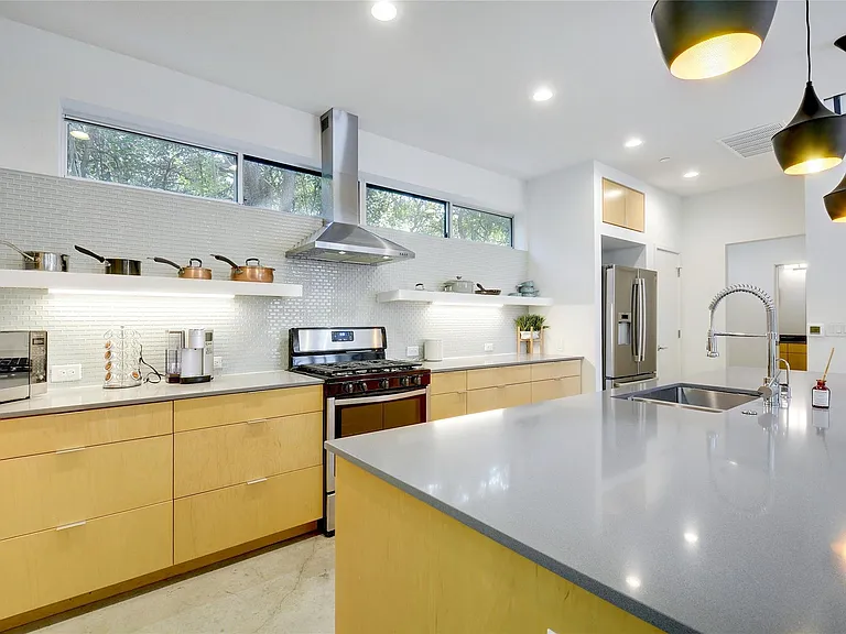 3110 Clawson Rd — Photo 11