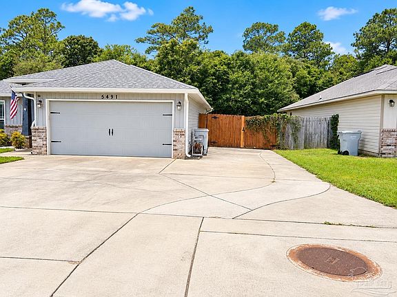 2nd image of 5491 Peach Dr