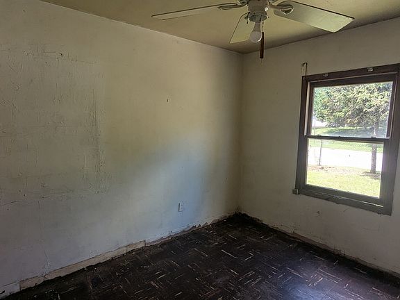 5th image of 3607 Keota Ave