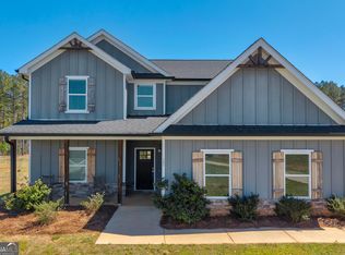 141 May Ln, Carnesville, GA 30521