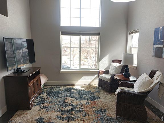 4th image of 2263 Adobe Dr