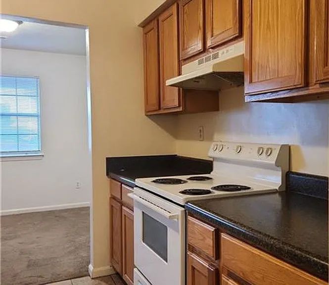 6045 Bradford Dr #B — Photo 14