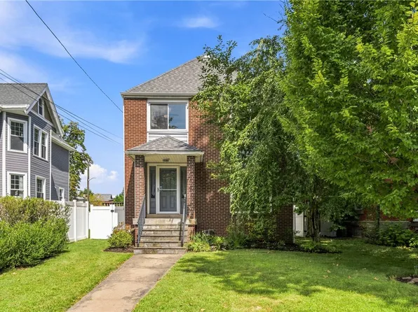 113 Biddle Ave, Pittsburgh, PA 15221
