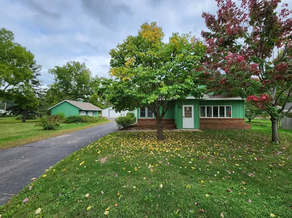1363 Main St, Houlton, WI 54082