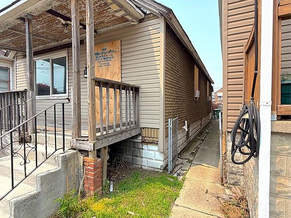 2nd image of 537 Gostlin St