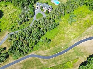22 Holly Hl #60, Honeoye Falls, NY 14472