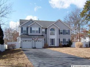 120 Tuna Ct, Manahawkin, NJ 08050