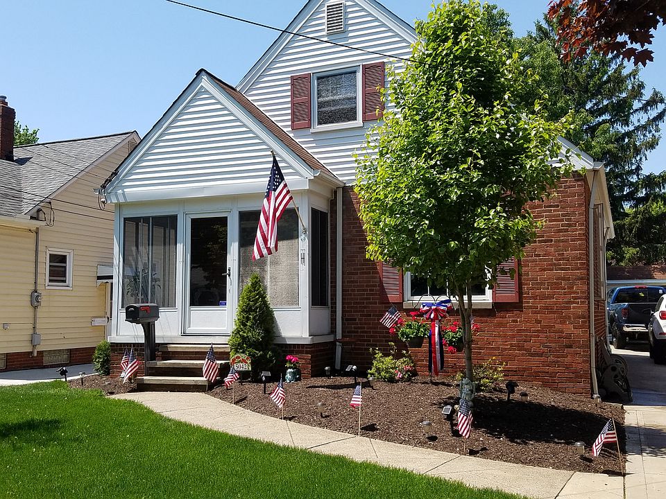 1st image of 5042 W 5th St