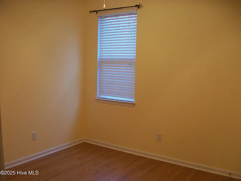 9447 Night Harbor Dr — Photo 6