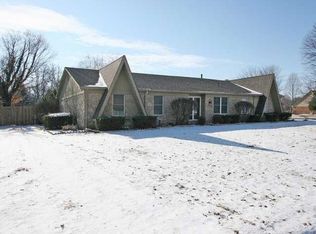 9025 Log Run Dr, Indianapolis, IN 46234