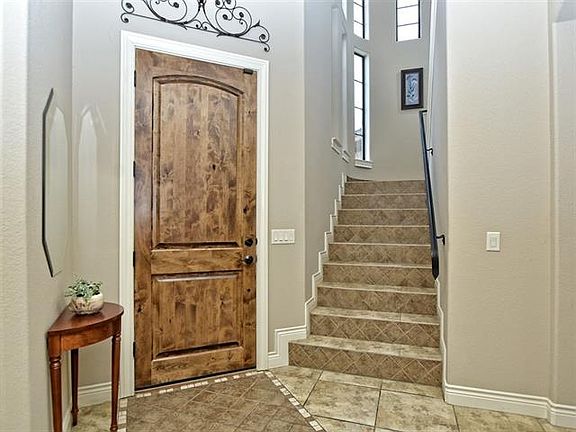 5th image of 1310 Colby Ln