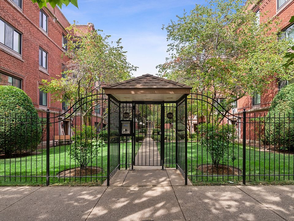 1st image of 918 W Sunnyside Ave APT 2A