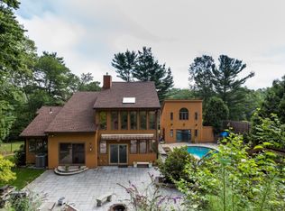 371 Westerly Cir, Ludlow, MA 01056