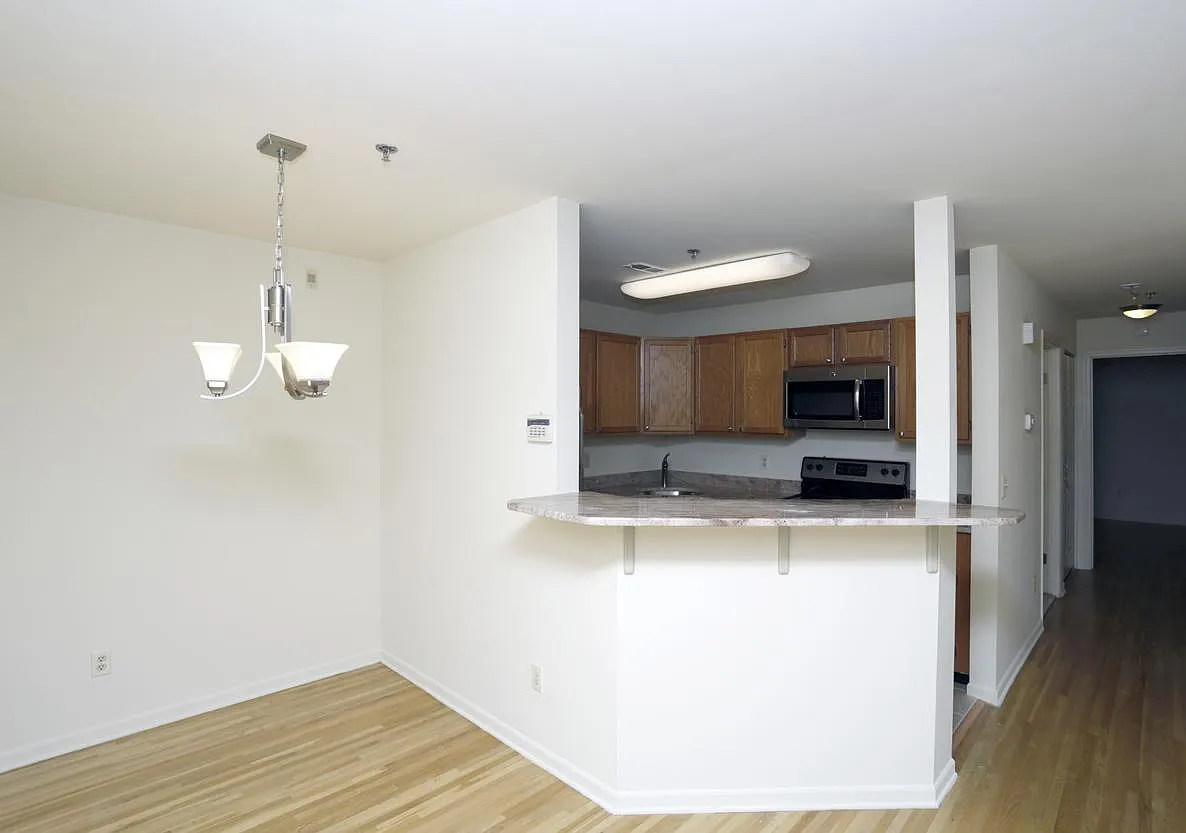 Station Court at Berkeley Heights — Photo 1