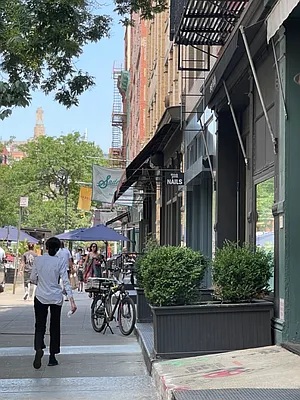 Rented by Compass | media 10