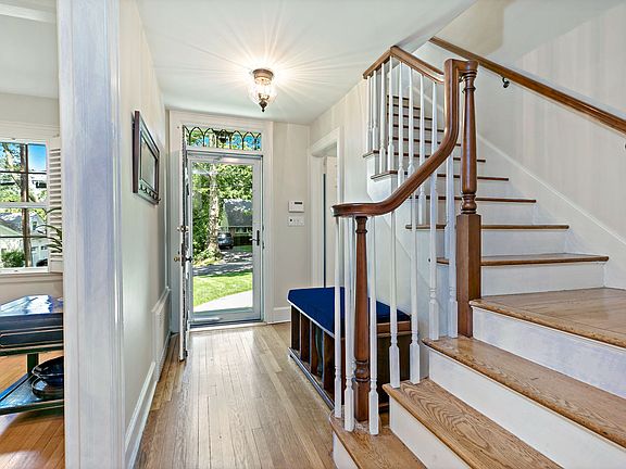 JoanF-25 Wynmor-20 [edit].jpg