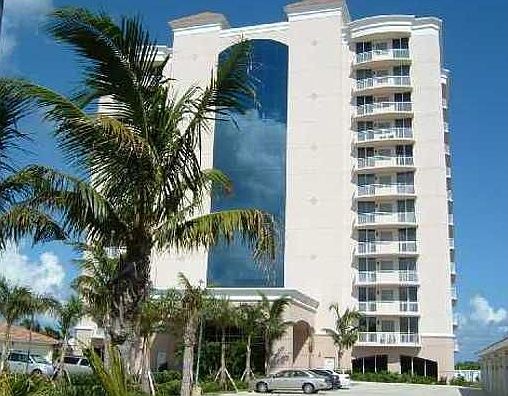 3rd image of 3000 N Highway A1a APT 8C