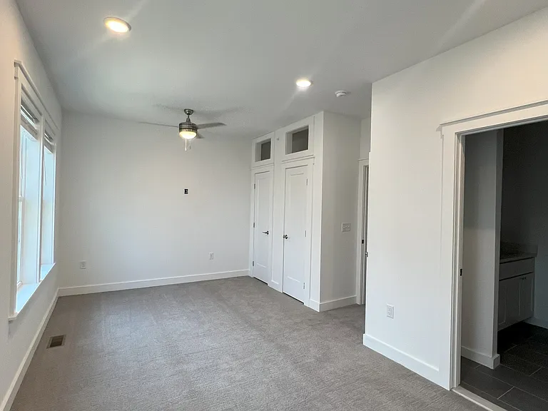 409 N Twin Lakes Blvd — Photo 10