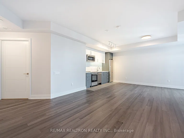 2525 Bathurst St #1101 — Photo 5
