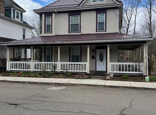 734 Maple Ave, New Martinsville, WV 26155