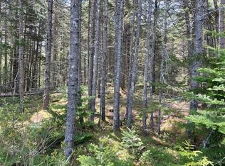 16 Woody Ln, Cushing, ME 04563