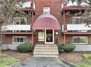 272 Albion St APT 1, Wakefield, MA 01880