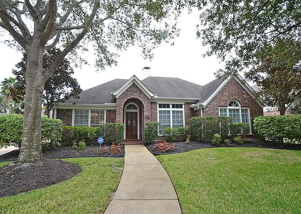 1st image of 22822 Whitewater Creek Cir