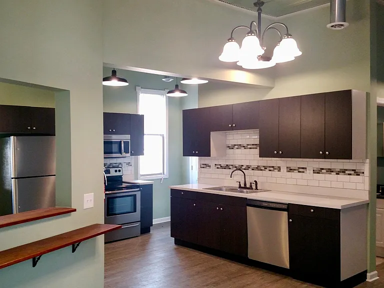 840 Oak St #2 — Photo 2