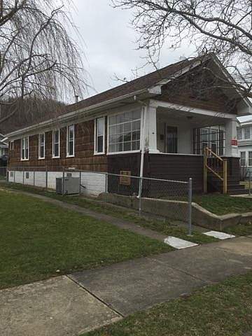 1st image of 3423 Lincoln Ave