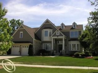 45039 Cobblestone Dr, Novi, MI 48377
