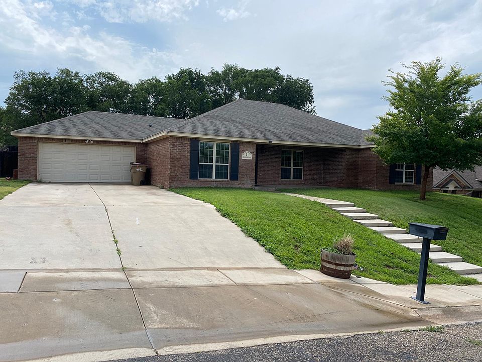 1st image of 1 Dellwood Ln
