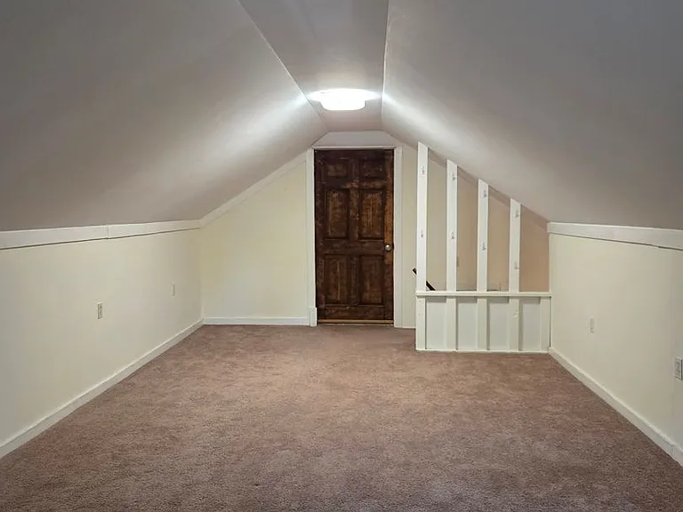 214A Ferstl Ave — Photo 8