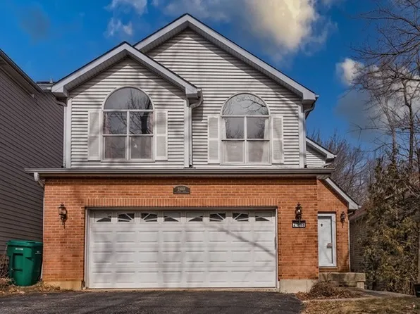 21668 W Ravine Dr, Lake Zurich, IL 60047