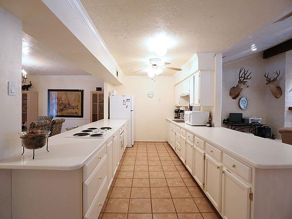 5th image of 9919 Towne Tower Ln