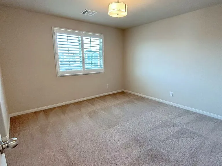 146 Tree Shot Ct — Photo 12
