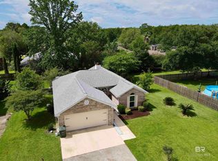 2 Windgate Ct, Foley, AL 36535
