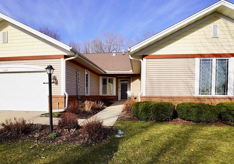 1127 Virgin Lake Drive, Stoughton, WI 53589 Zillow
