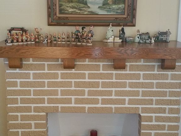 Beautiful mantel 