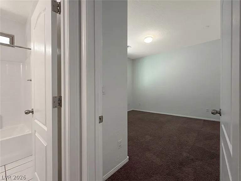 1074 Valley Light Ave — Photo 31