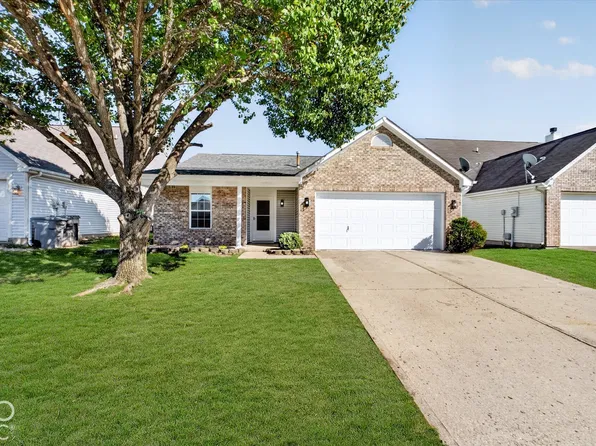 5409 Rocky Mountain Dr, Indianapolis, IN 46237