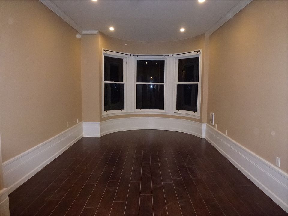 1st image of 1727 Pine St