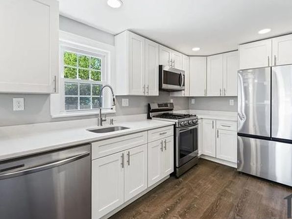 71 Gladeside Ave