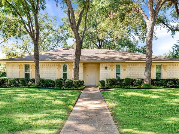 301 Canyon Ridge Dr, Richardson, TX 75080