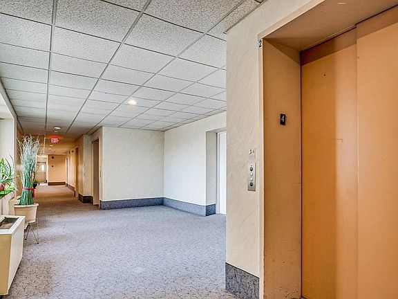 3rd image of 19-31 Lyons Ave #8AX
