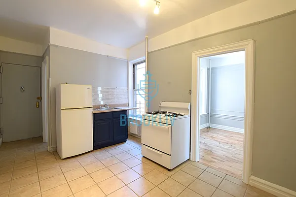 Rented by null | media 1